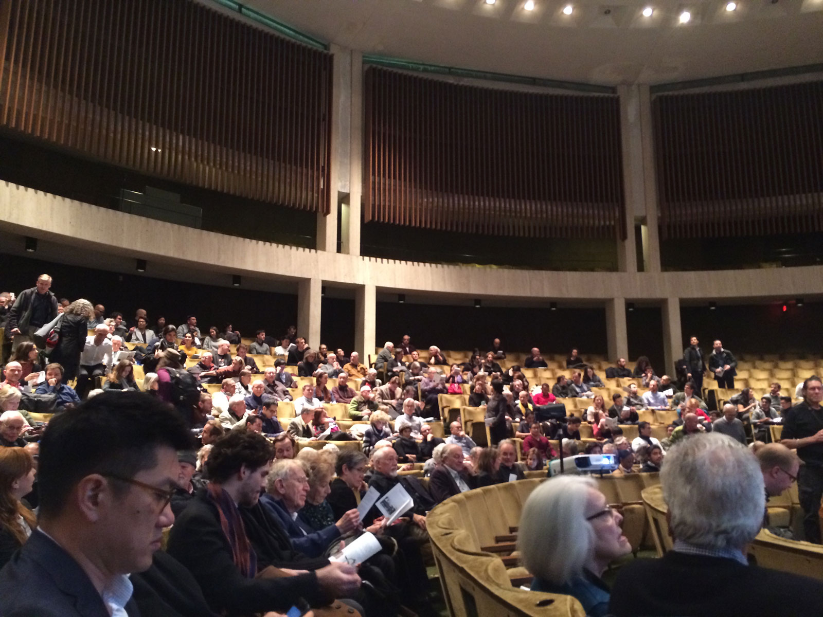 2_ando-and-le-corbusier-symposium-frampton-keynote-audience-nov-2018-copy_0.jpg