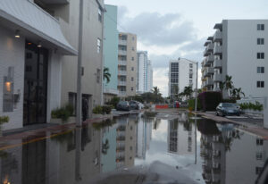 Image associated with the article: Miami Rising: Historical Perspectives on Sea Level Rise as  a View into the Future